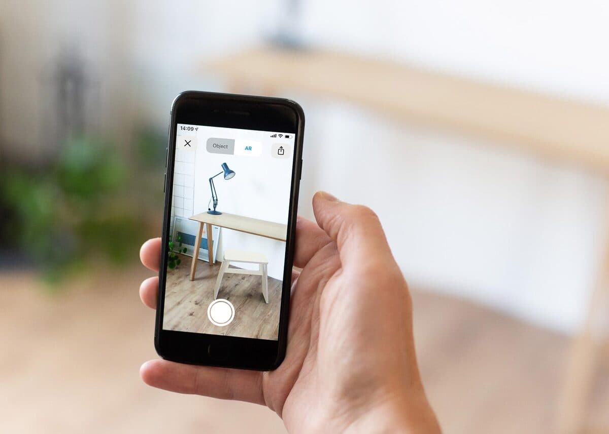 Web-AR's Potential for E-Commerce Unlocked